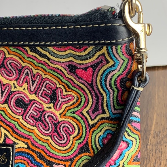 Disney World Resort Collab Dooney & Bourke sketch Princess Wristlet Purse - Picture 3 of 14